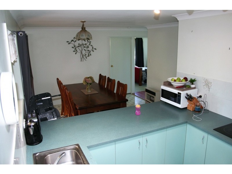 40 Liquidamber Street, Glenvale QLD 4350