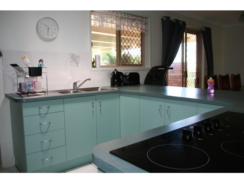 40 Liquidamber Street, Glenvale QLD 4350