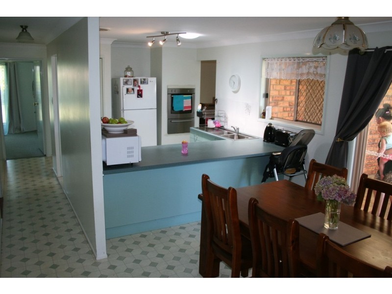 40 Liquidamber Street, Glenvale QLD 4350