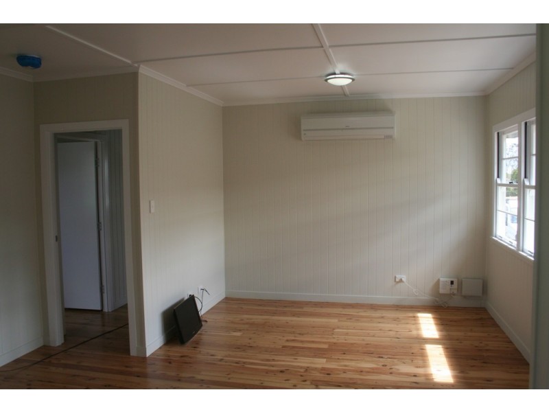 12 Dwyer Street, Harlaxton QLD 4350