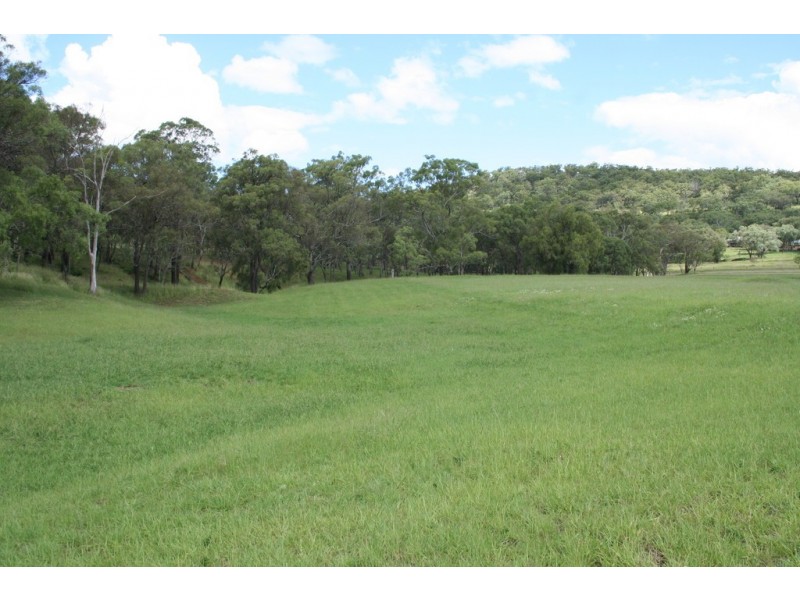 1058 Boundary St South, Drayton QLD 4350