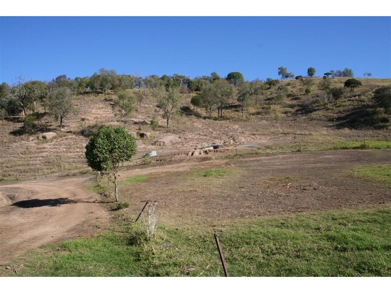 212 Topps Rd, Gatton QLD 4343