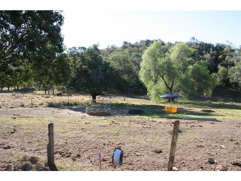 212 Topps Rd, Gatton QLD 4343