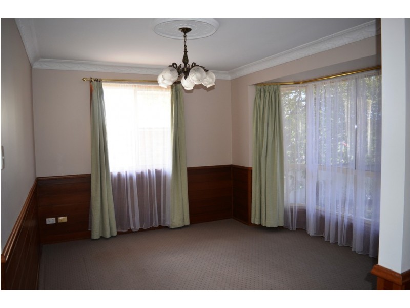 15 Armstrong Street, Wilsonton QLD 4350