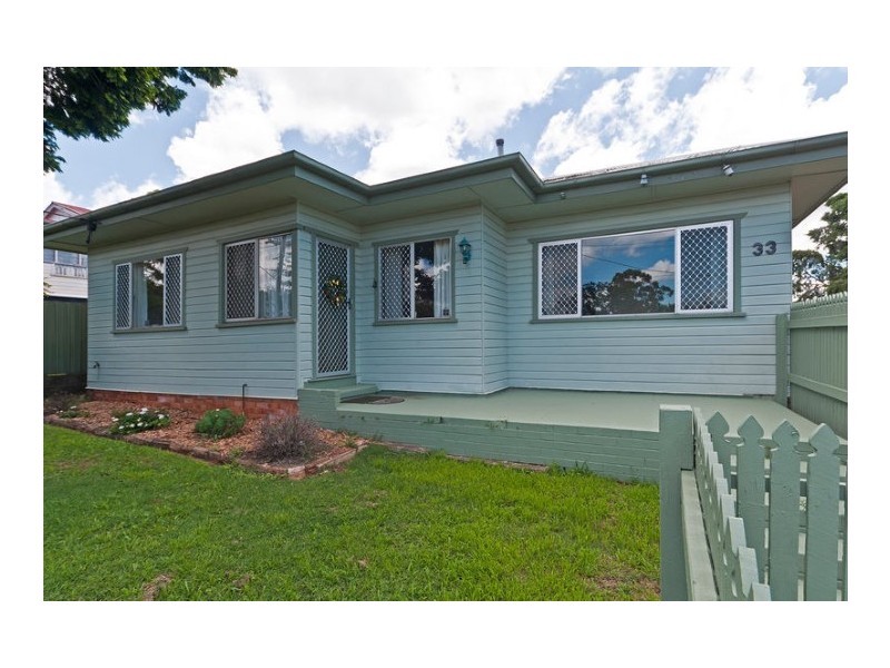 33 West Street, Newtown QLD 4350