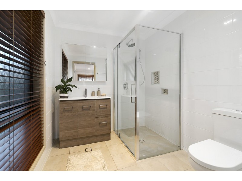 7 Nariah Court, Karana Downs QLD 4306