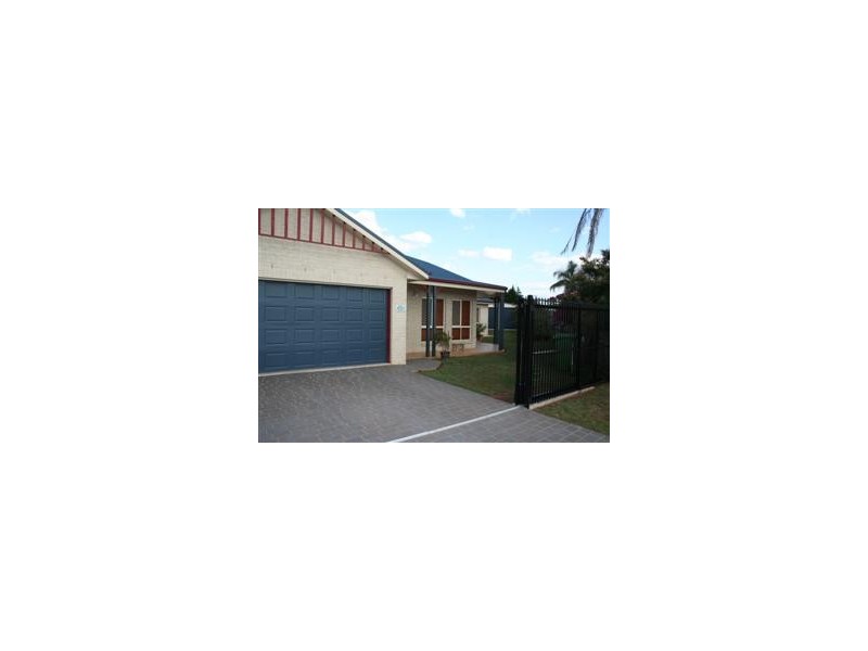 2  Hennenlotter, Kearneys Spring QLD 4350