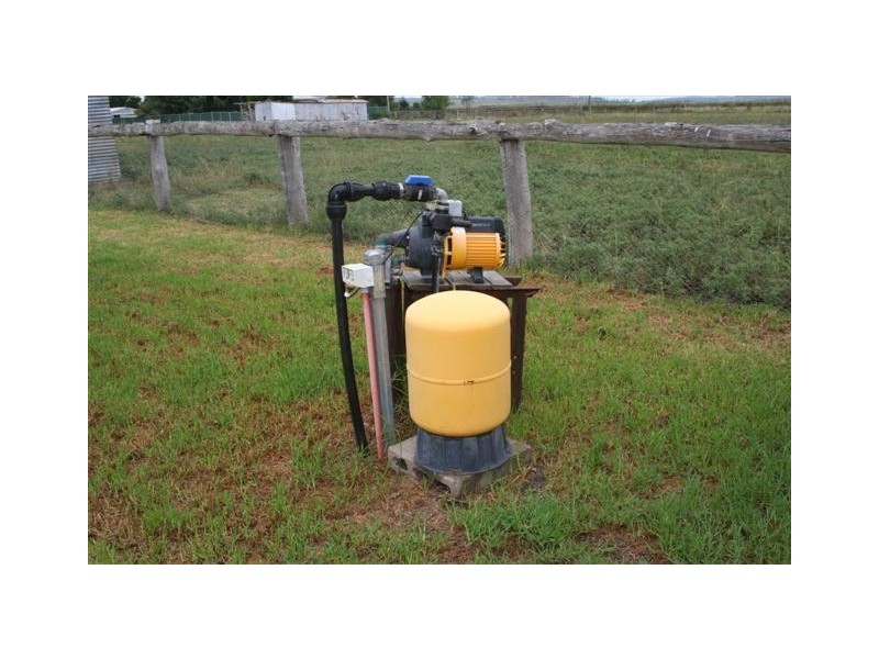 43 Railway Parade, Cambooya QLD 4358