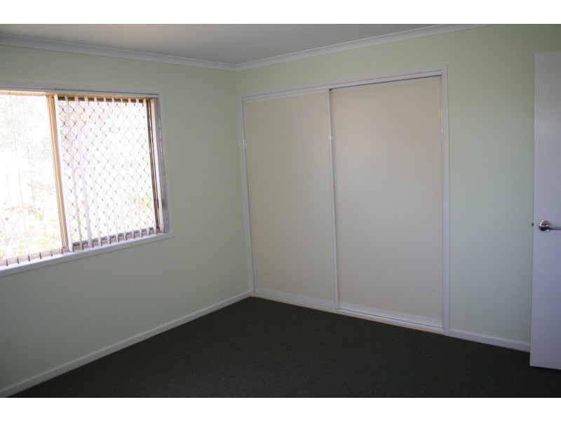 16 Shamrock Court, Middle Ridge QLD 4350
