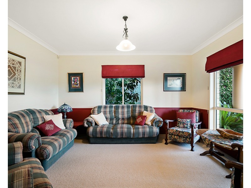 5 Paddington, Middle Ridge QLD 4350
