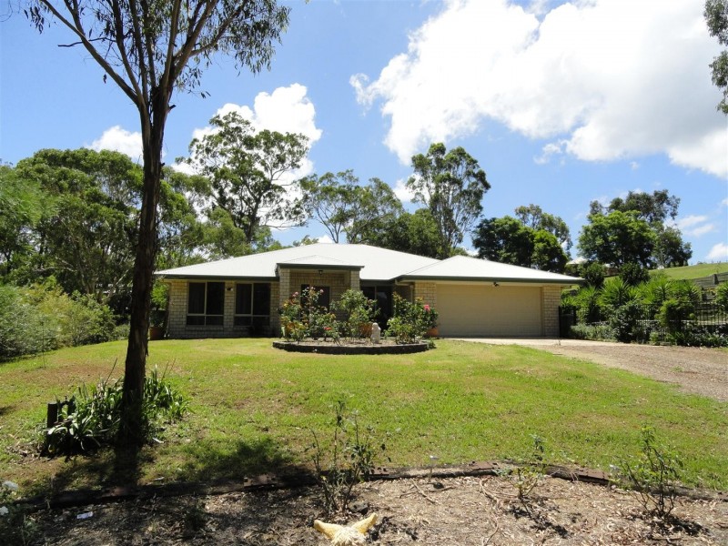 9 Pendoma Drive, Hodgson Vale QLD 4352