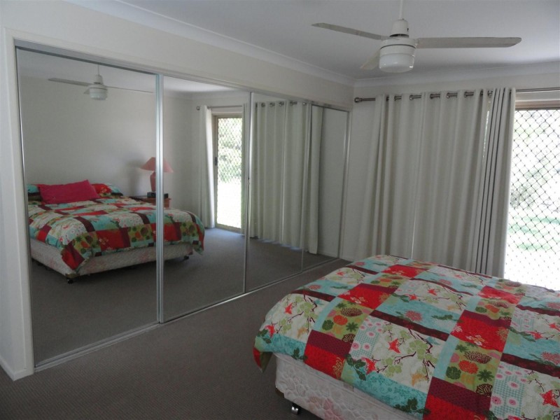 9 Pendoma Drive, Hodgson Vale QLD 4352