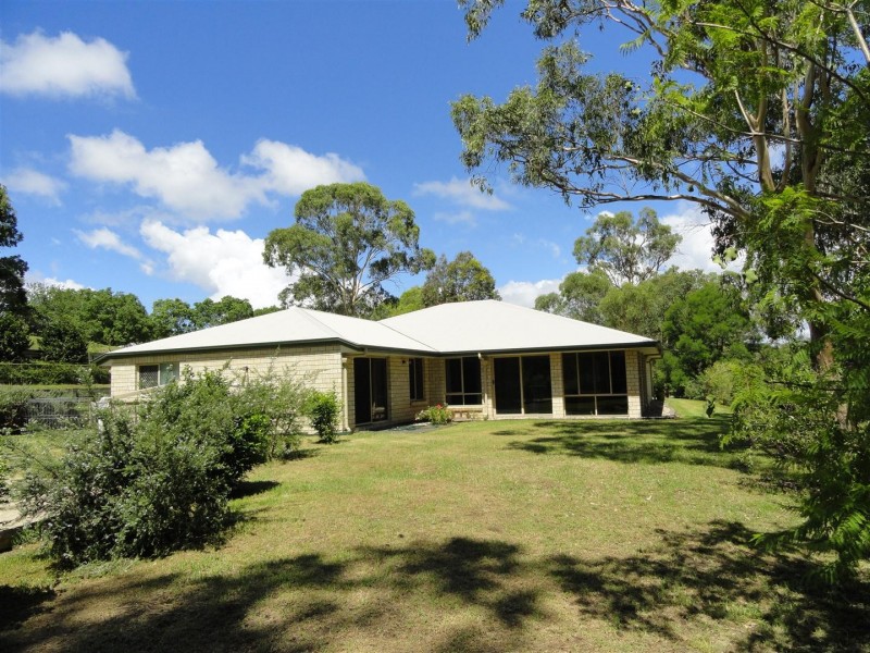 9 Pendoma Drive, Hodgson Vale QLD 4352