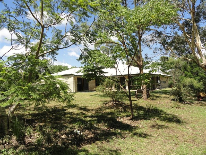 9 Pendoma Drive, Hodgson Vale QLD 4352