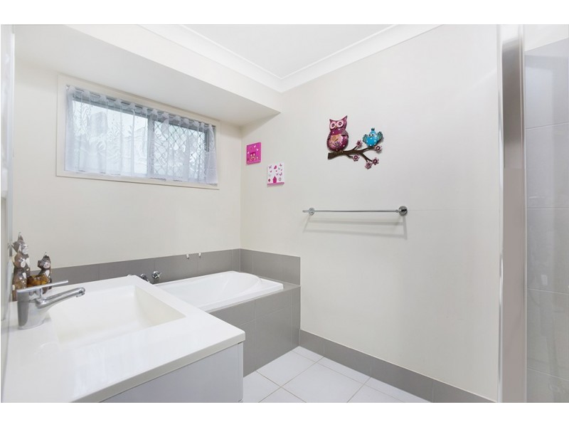 79 South Queensborough Parade, Karalee QLD 4306