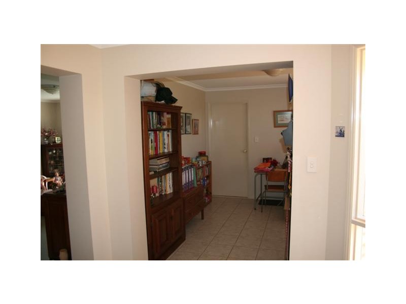 Middle Ridge QLD 4350