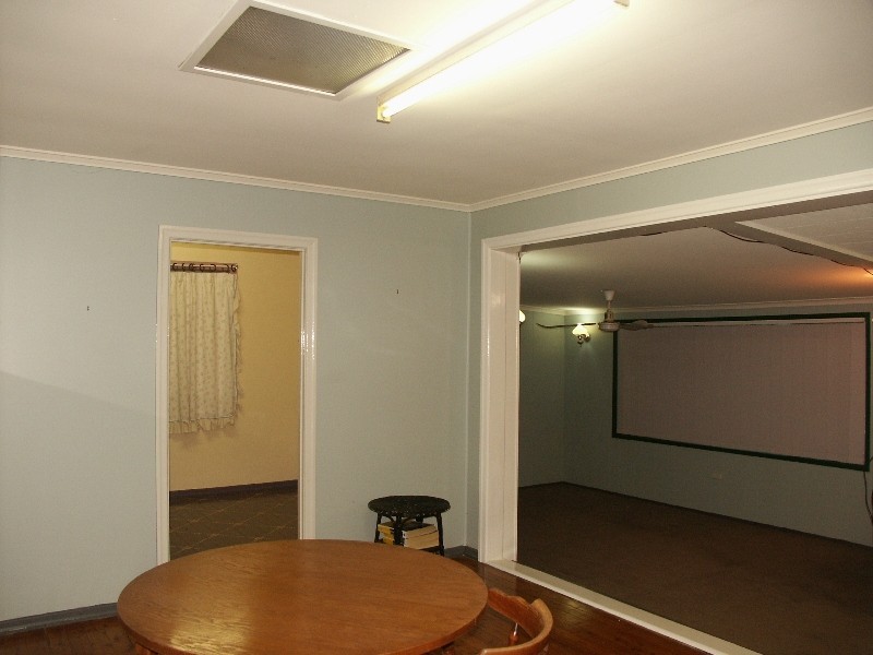 381 Hume, Kearneys Spring QLD 4350