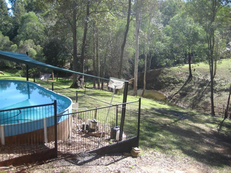 39 Illoura Gr, Karana Downs QLD 4306