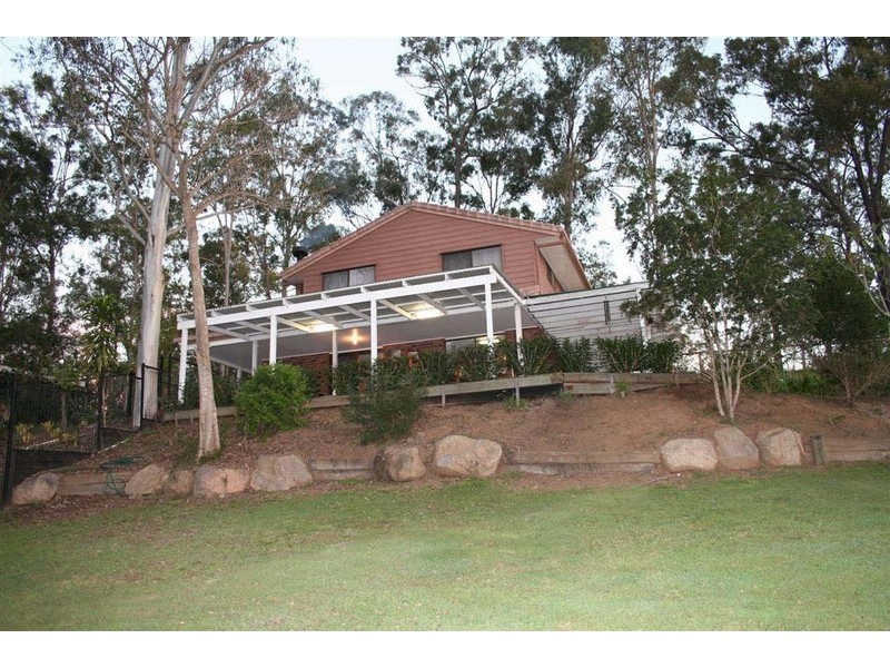 39 Illoura Gr, Karana Downs QLD 4306