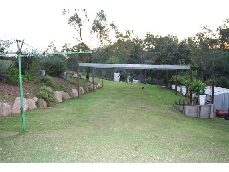 39 Illoura Gr, Karana Downs QLD 4306