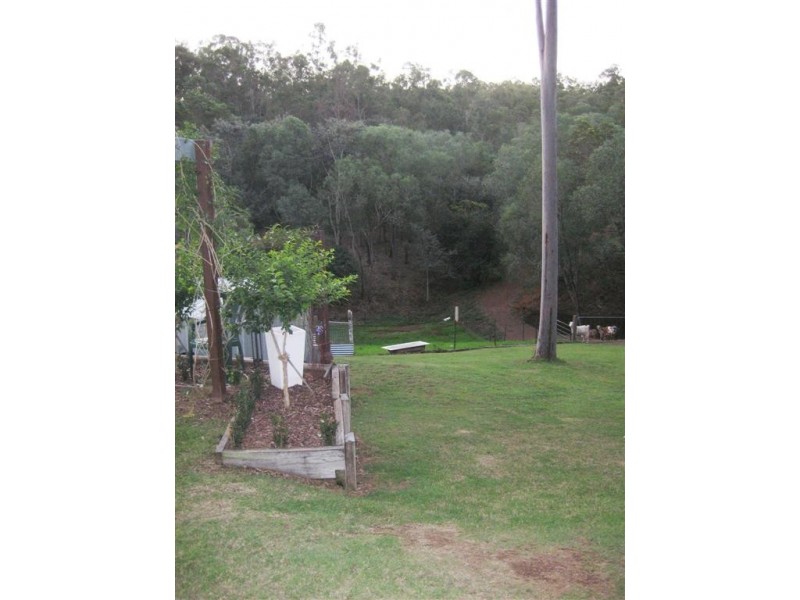 39 Illoura Gr, Karana Downs QLD 4306