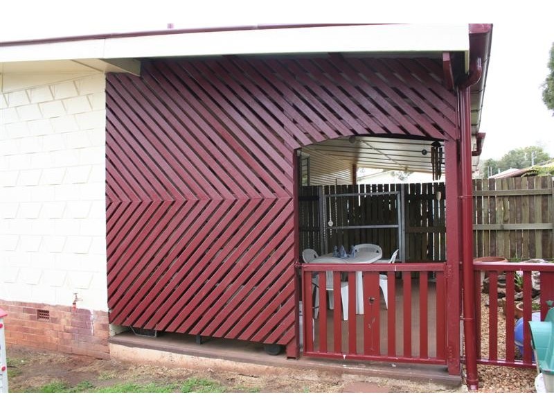 12 Shiel Street, Rangeville QLD 4350