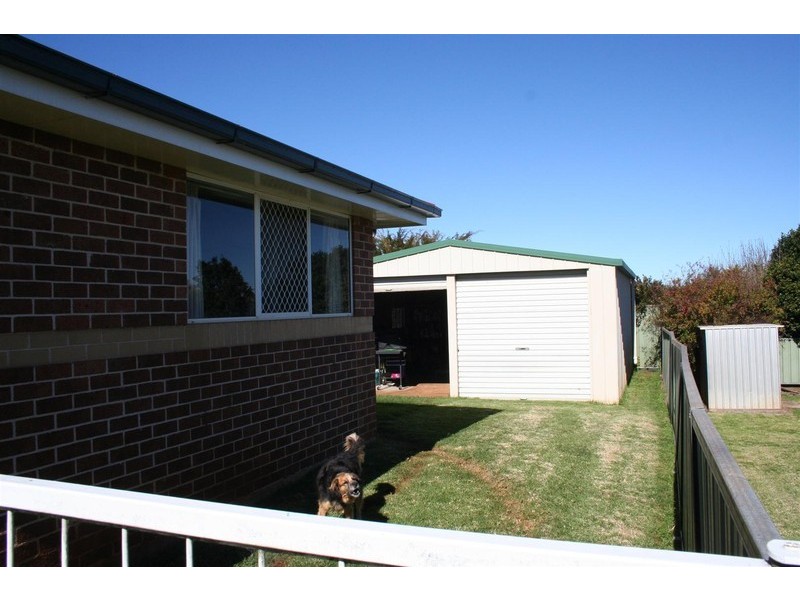 152 Hursley Road, Glenvale QLD 4350