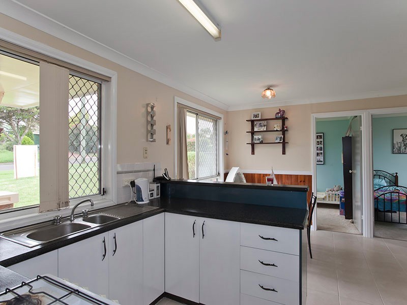 152 Hursley Road, Glenvale QLD 4350