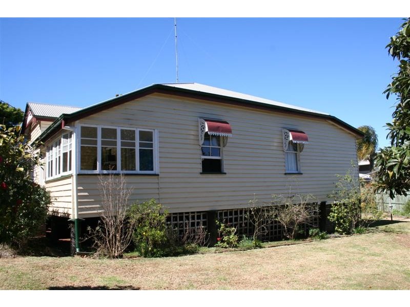 62 James Street, Rangeville QLD 4350