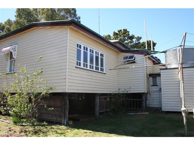62 James Street, Rangeville QLD 4350