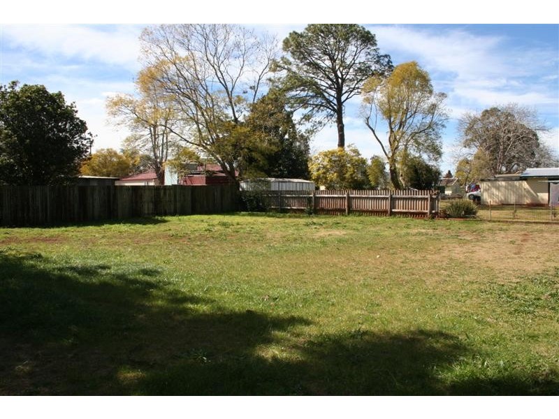 5A Devine Street, Harristown QLD 4350