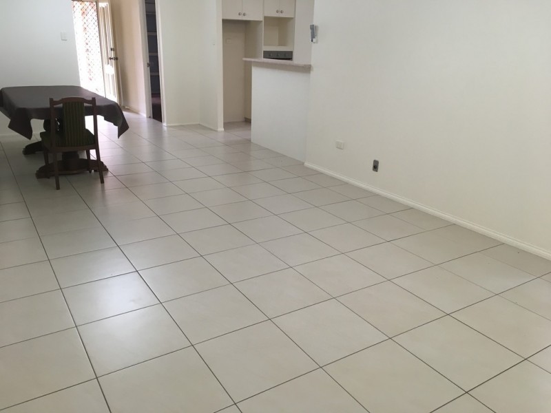 11/228 MacKenzie Street, Rangeville QLD 4350