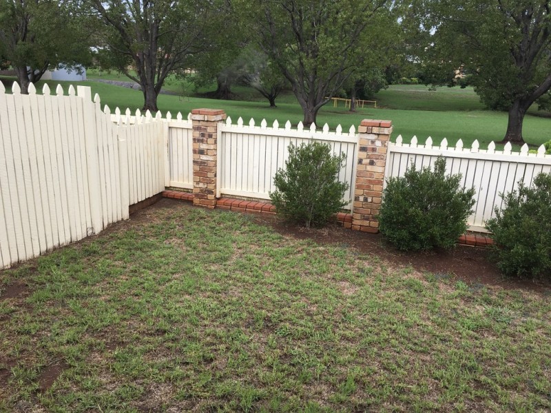 11/228 MacKenzie Street, Rangeville QLD 4350