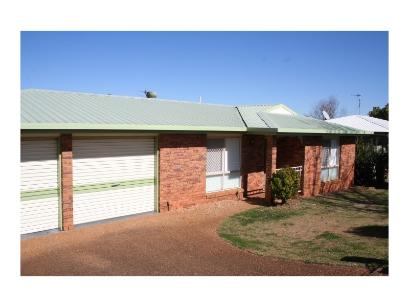 40 Liquidamber Street, Glenvale QLD 4350