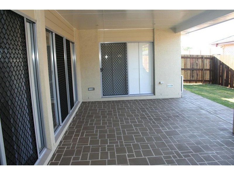 Middle Ridge QLD 4350