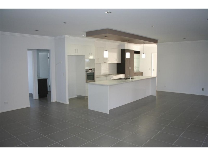 Middle Ridge QLD 4350