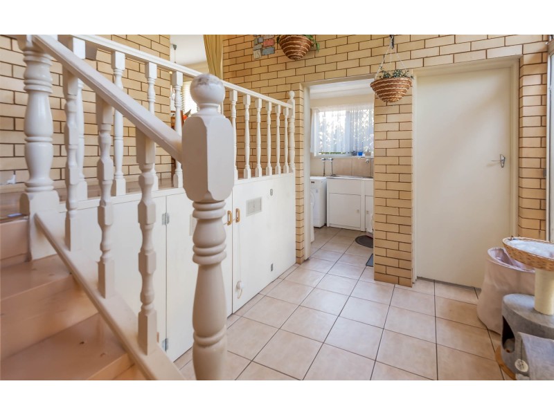 282 West Street, Kearneys Spring QLD 4350