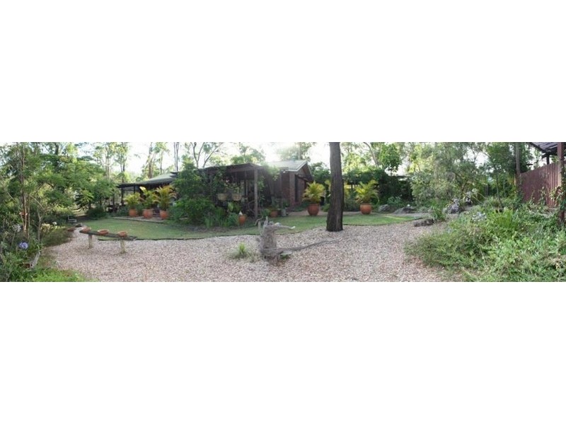 21 Gordon Cresent, Withcott QLD 4352