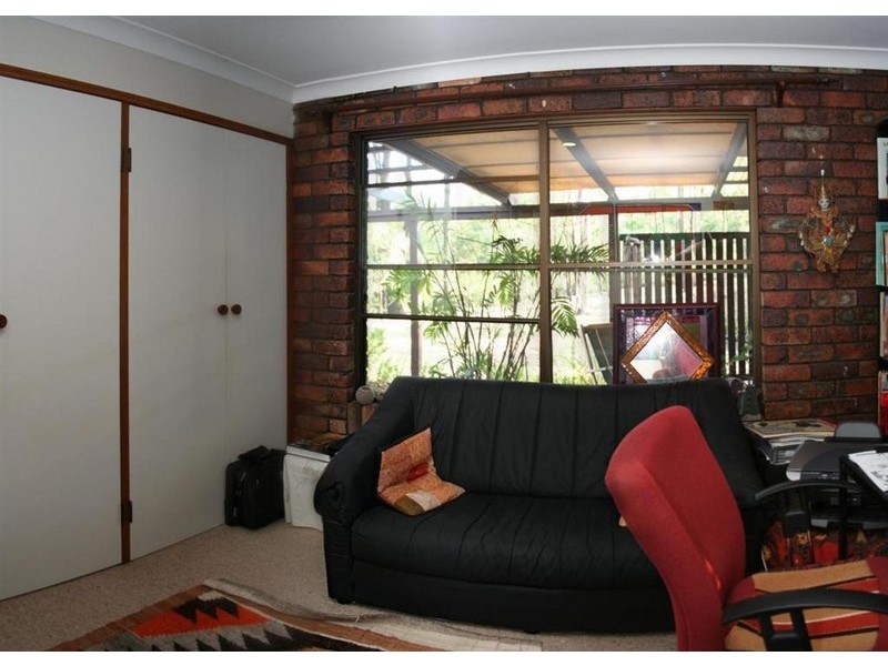 21 Gordon Cresent, Withcott QLD 4352