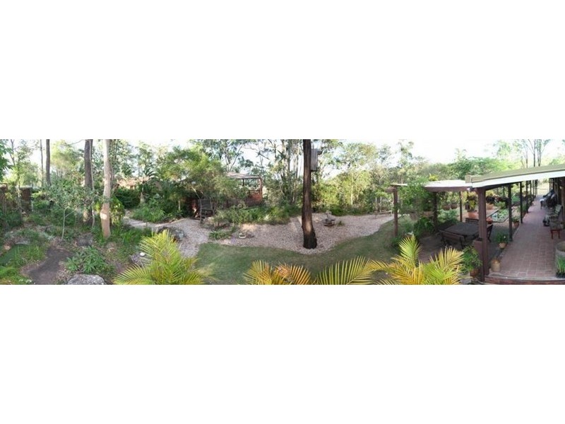 21 Gordon Cresent, Withcott QLD 4352