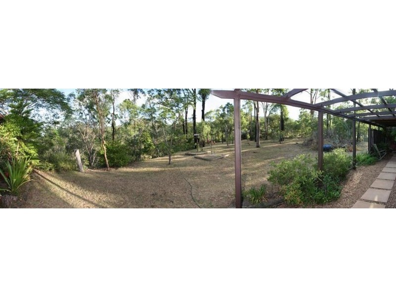 21 Gordon Cresent, Withcott QLD 4352