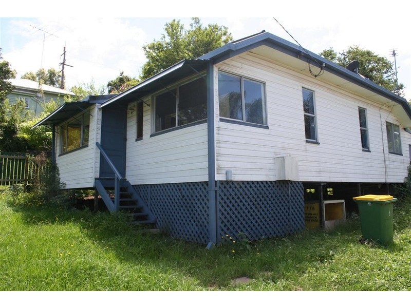 2 Prospect, Toowoomba QLD 4350