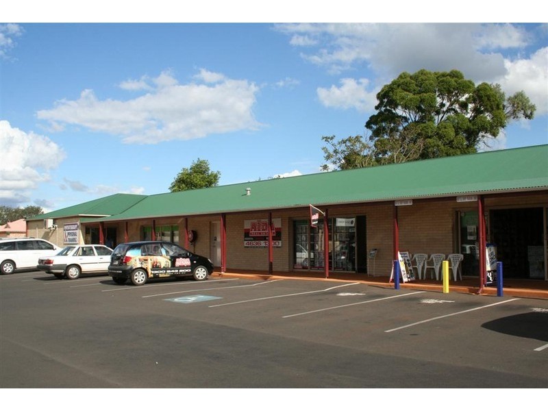 156 Spring Street, Middle Ridge QLD 4350