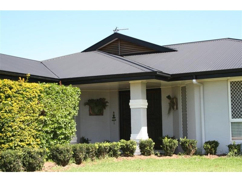 321 Ramsay Street, Middle Ridge QLD 4350