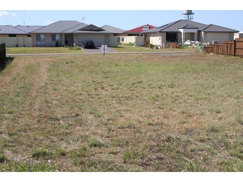 25 Ashford Dr, Wyreema QLD 4352