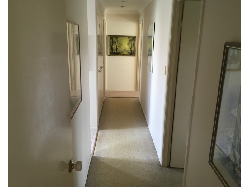 3 Suzanne Court, Kearneys Spring QLD 4350