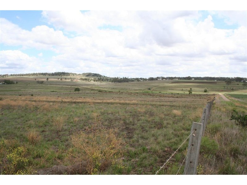 51 Spies Road, Meringandan QLD 4352