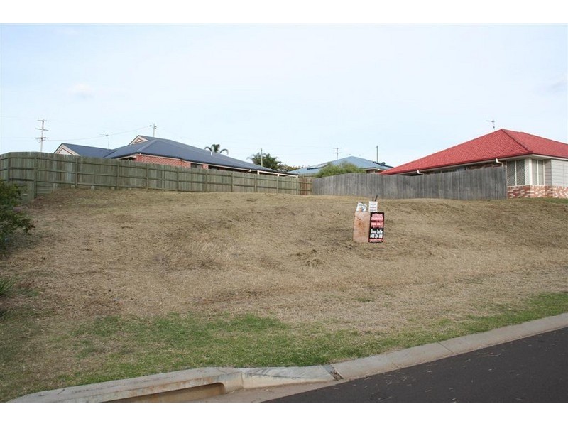 8 Diamantina Drive, Glenvale QLD 4350