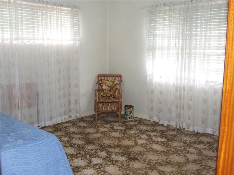 Centenary Heights QLD 4350