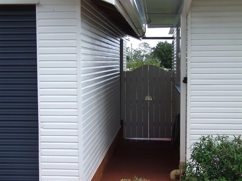 Centenary Heights QLD 4350